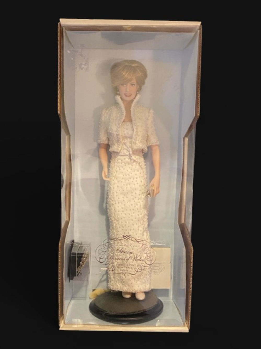 Vintage Franklyn Mint Diana Princess Of Whales Porcelain Doll